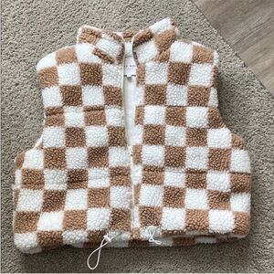 Checkerboard Sherpa Vest - Cream & Tan